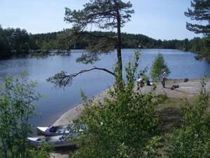 Rast bei einer Kanu-Tour im Vättlefjäll, Schweden